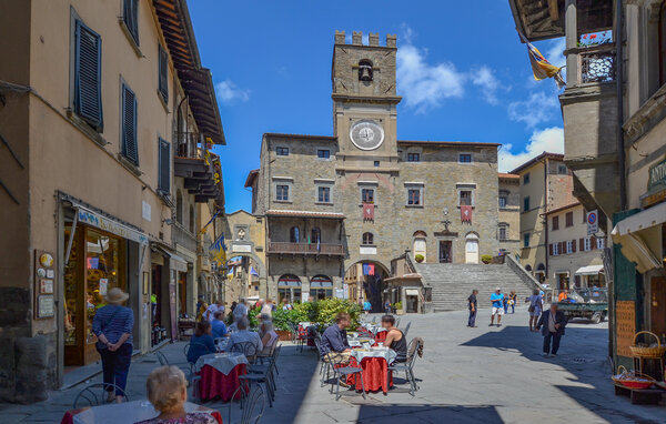 Semesterhus - Tuoro sul Trasimeno , Italien - IUT037 901
