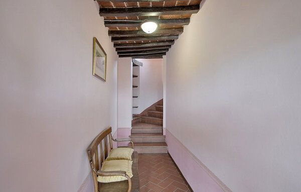 Appartamento - Tuoro sul Trasimeno , Italia - IUT040 501