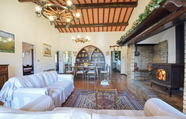 Vakantiehuis - Magione , Italië - IUT043 301