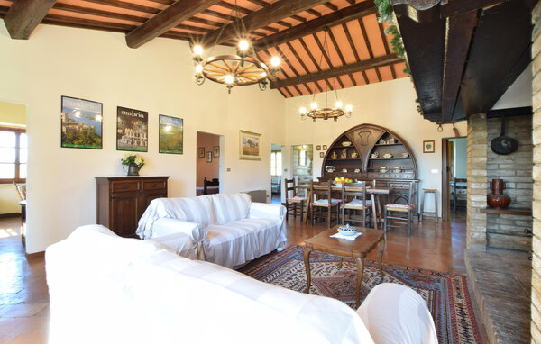 Vakantiehuis - Magione , Italië - IUT043 303