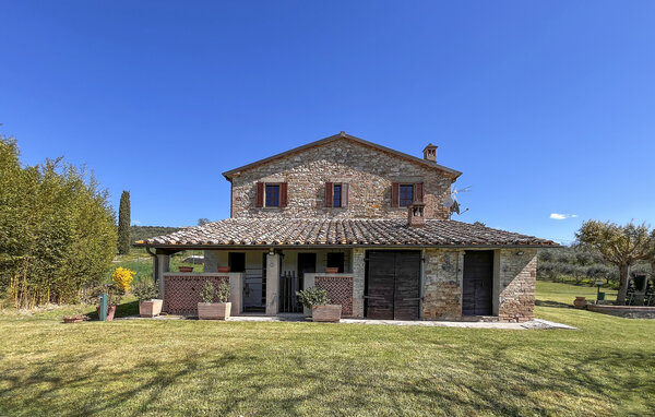 Vakantiehuis - Magione , Italië - IUT043 81