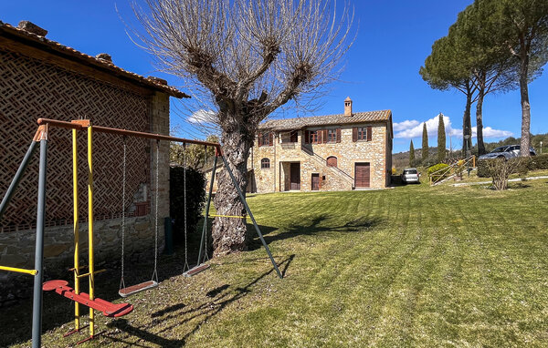 Vakantiehuis - Magione , Italië - IUT043 84