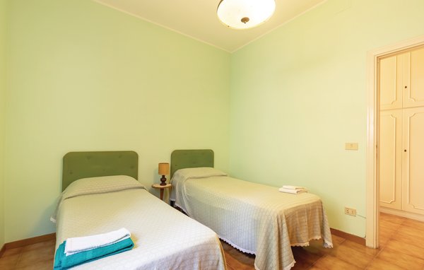 Casa de vacaciones - San Feliciano , Italia - IUT248 604
