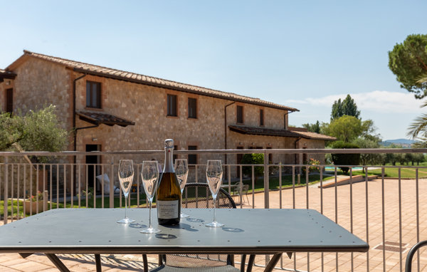 Domy wakacyjne - Passignano sul Trasimeno , Wlochy - IUT266 101