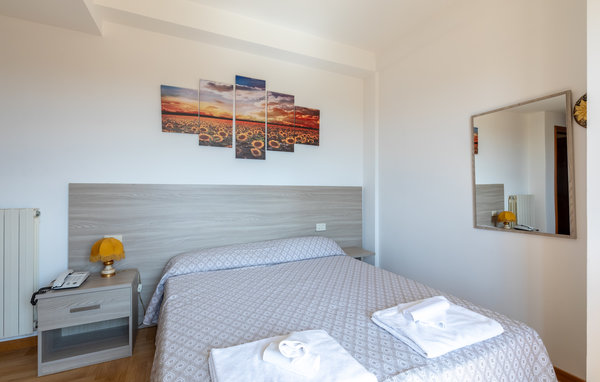 Domy wakacyjne - Passignano sul Trasimeno , Wlochy - IUT273 604