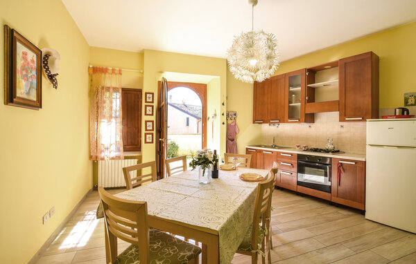 Appartamento - Solferino , Italia - IVC015 401