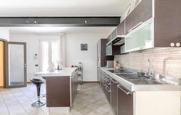 Vakantiehuis - Teolo , Italië - IVC020 403