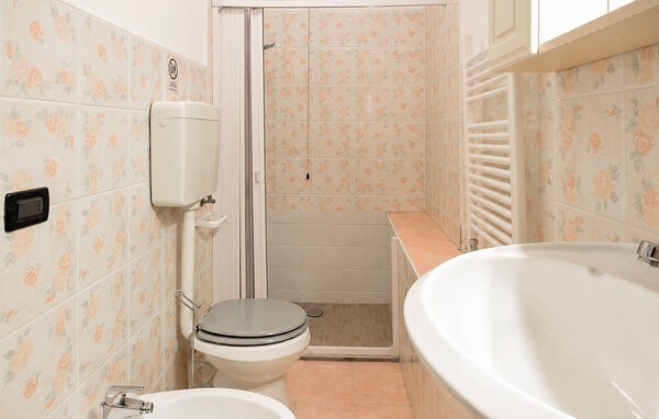 Appartamento - Arquà Petrarca , Italia - IVC021 701