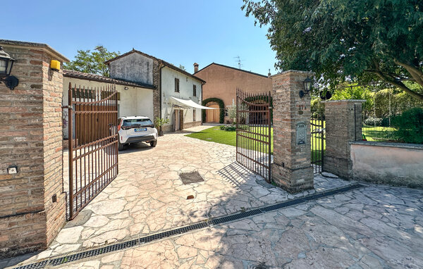 Holiday Home - Lago di Garda-Goito , Italy - IVC024 81