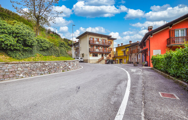 Apartamento - Pezzoro , Italia - IVG005 81