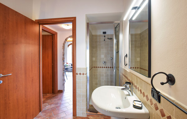 Apartamento - Sovere , Italia - IVI007 703