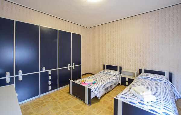 Casa vacanze - Monte Isola , Italia - IVI009 602