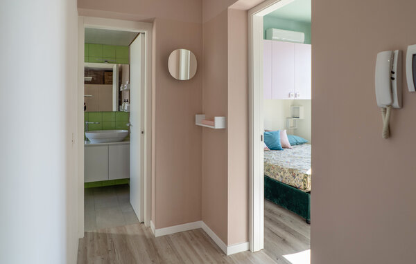 Appartamento - Arona , Italia - IVM009 501