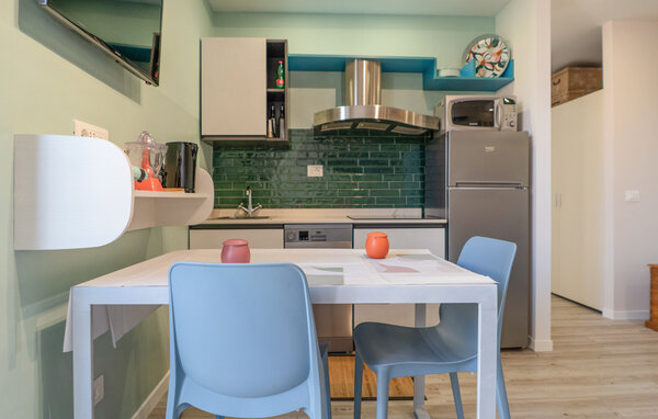 Appartamento - Arona , Italia - IVM009 401