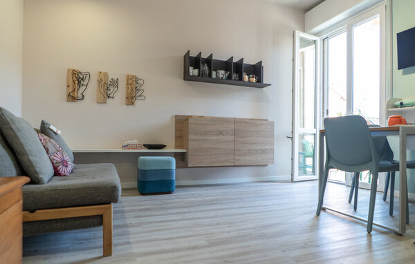 Appartamento - Arona , Italia - IVM009 301