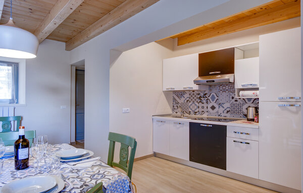 Casa vacanze - Albagnano di Bee , Italia - IVM227 402