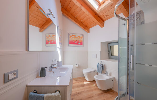 Casa vacanze - Albagnano di Bee , Italia - IVM228 701