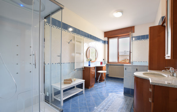 Casa vacanze - Gozzano , Italia - IVO125 701