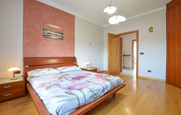 Casa vacanze - Gozzano , Italia - IVO125 601