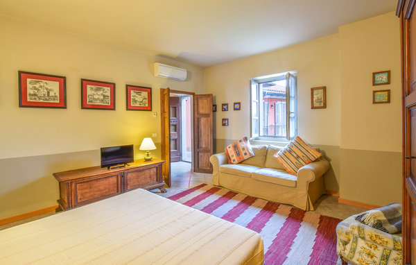 Apartment - Miasino , Italy - IVO129 5