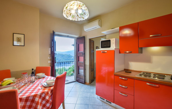Apartment - Miasino , Italy - IVO129 3
