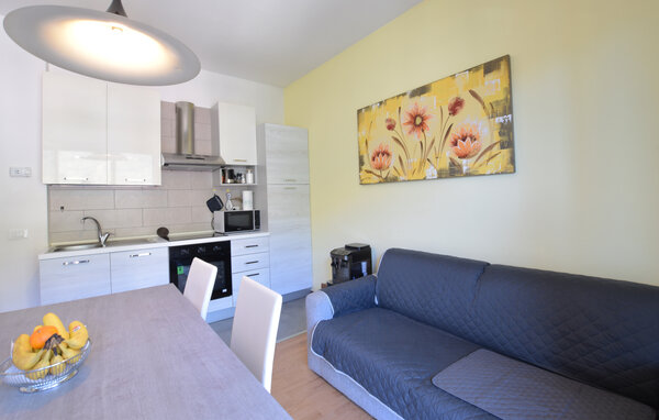 Appartamento - Omegna , Italia - IVO130 305