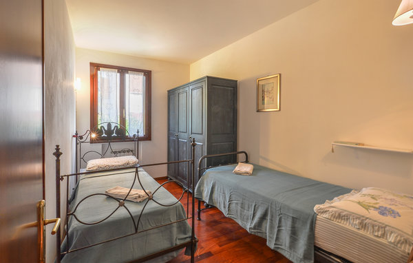 Holiday Home - Mestre , Italy - IVV189 602