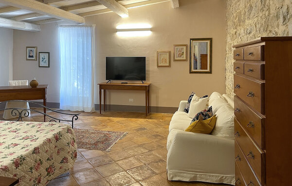 Domy wakacyjne - San Giuliano di Puglia , Wlochy - IZC032 608