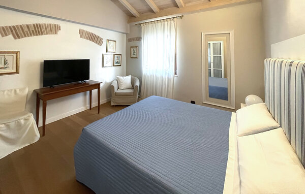 Domy wakacyjne - San Giuliano di Puglia , Wlochy - IZC032 609