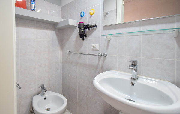 Semesterhus - Colletorto , Italien - IZC033 702