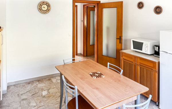 Apartamento - Penne , Italia - IZK002 401