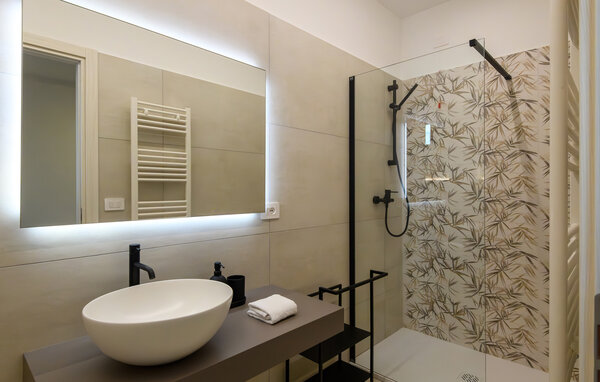 Holiday Home - Colonnella , Italy - IZK010 702