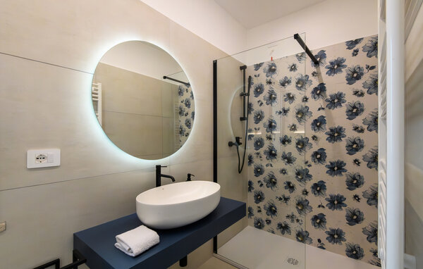 Holiday Home - Colonnella , Italy - IZK010 706