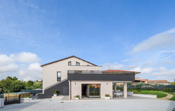 Holiday Home - Colonnella , Italy - IZK010 81
