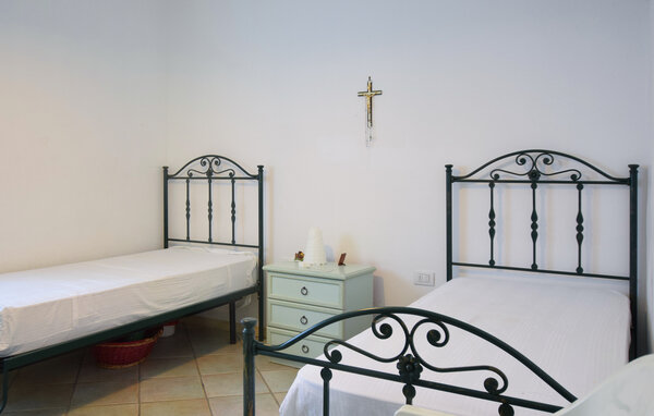 Apartamento - Marina di Pisticci , Italia - IZK025 602