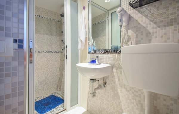 Apartament - Martinsicuro , Wlochy - IZK030 701