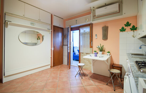 Apartament - Martinsicuro , Wlochy - IZK030 301