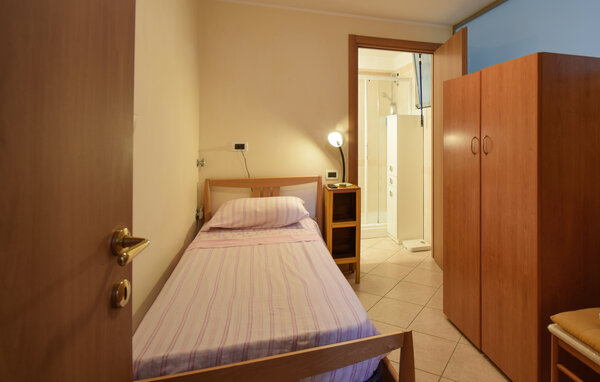 Appartement - Montesilvano , Italië - IZK042 601