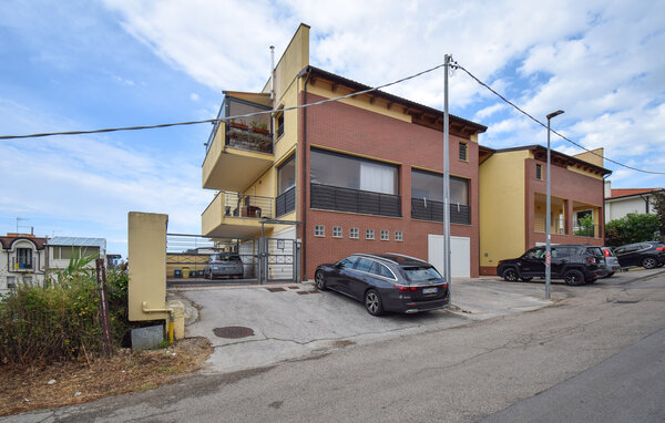 Appartement - Montesilvano , Italië - IZK042 1