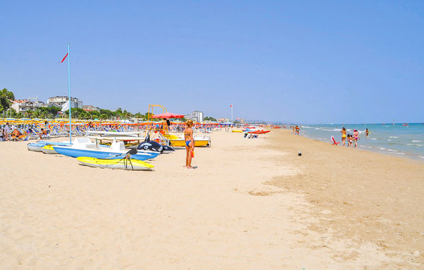 Ferieleilighet - Tossicia , Italia - IZK238 904