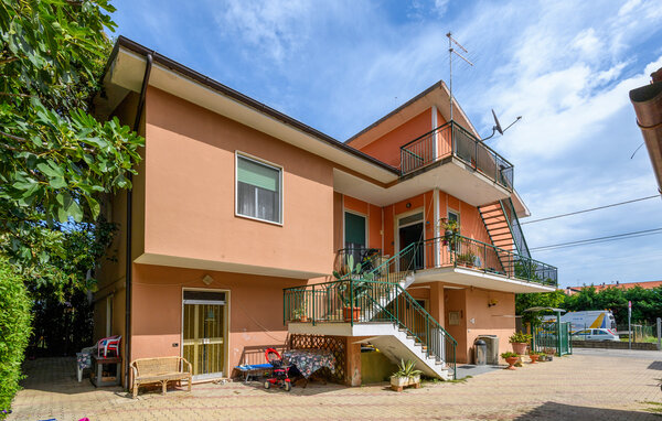Lejlighed - Marina di Sant'Angelo , Italien - IZK241 81