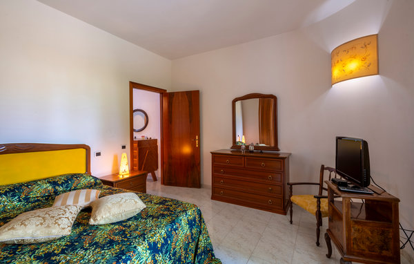 Holiday Home - Sant'Egidio alla Vibrata , Italy - IZK253 607