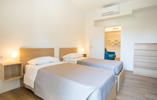 Ferienwohnung - Pineto , Italien - IZK265 602