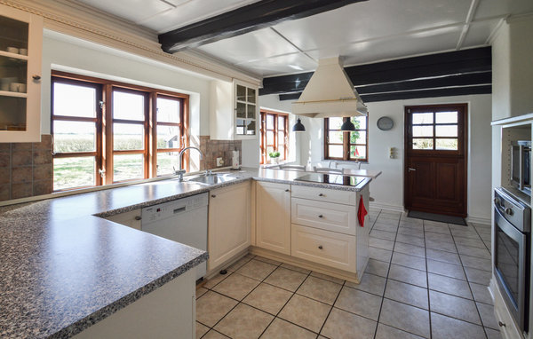 Holiday Home - Kramnitze , Denmark - K10417 401