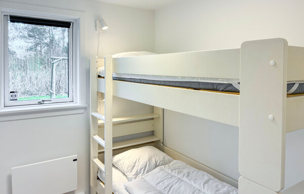 Semesterhus - Hummingen , Danmark - K10714 602