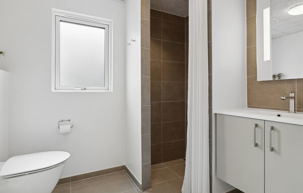 Semesterhus - Marielyst , Danmark - K11011 701