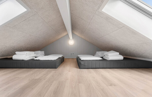 Semesterhus - Marielyst Strand , Danmark - K11115 601
