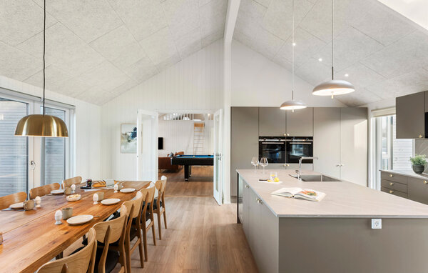 Semesterhus - Marielyst Strand , Danmark - K11115 402