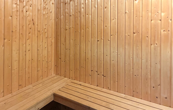 Semesterhus - Marielyst , Danmark - K12057 8