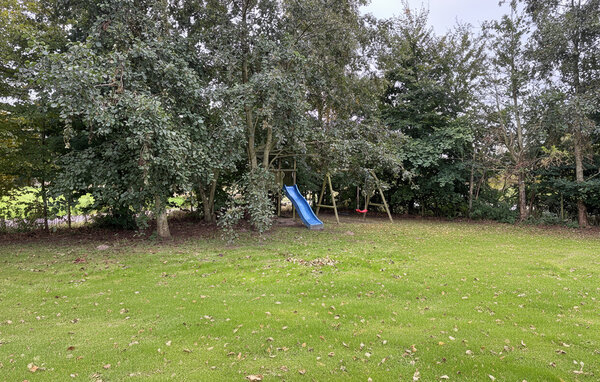 Semesterhus - Marielyst , Danmark - K12057 101